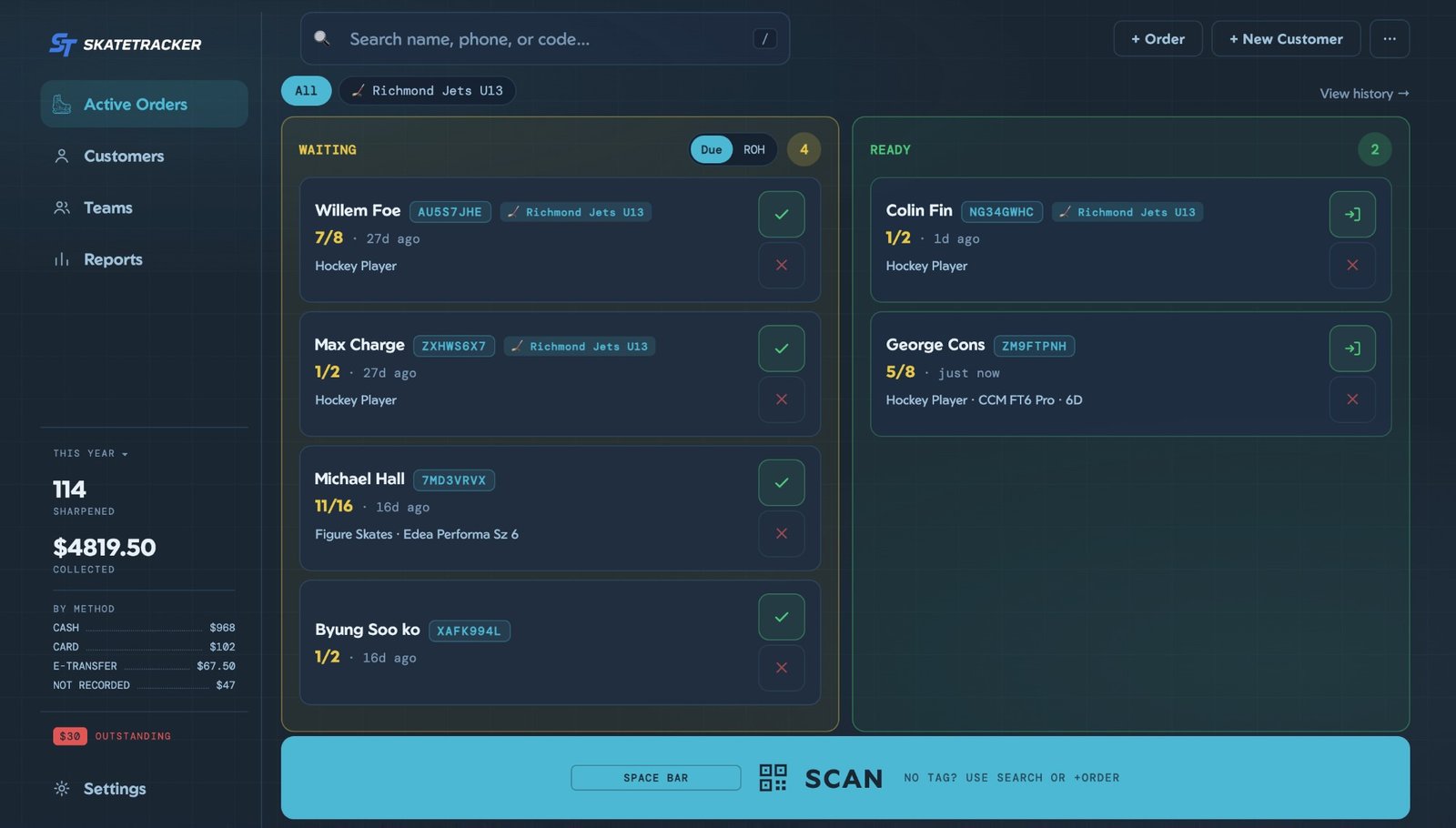 SkateTracker active orders dashboard with waiting and ready orders and the QR Scan bar at the bottom